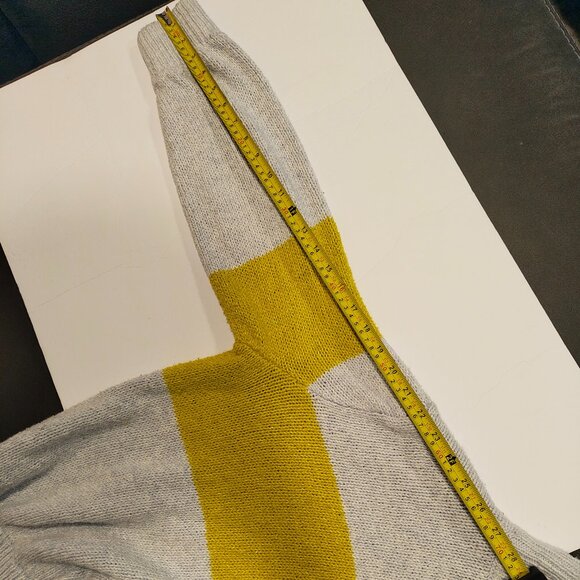 Aerie Oh Snow Soft Mock Neck Sweater Grey Yellow Colorblock Size Small Pullover - Picture 6 of 6